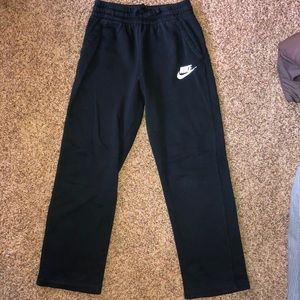 Boys Youth XL Nike sweatpants